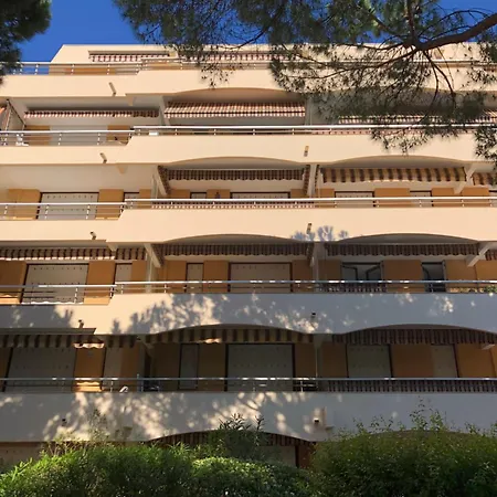 アパート La Miougrano